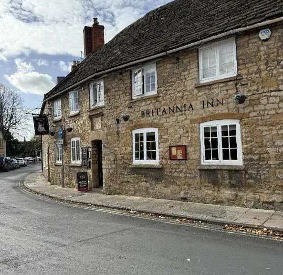 ホテル Britannia Inn