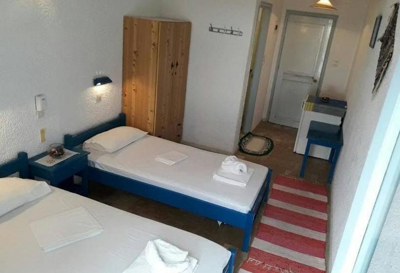 בית מלון כפרי Kamari