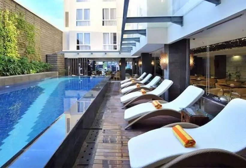 Solaris Hotel Kuta