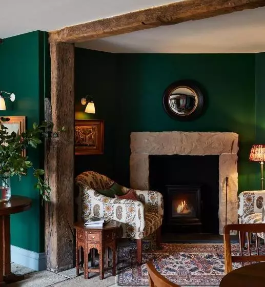 Отель The Bear Inn, Hodnet