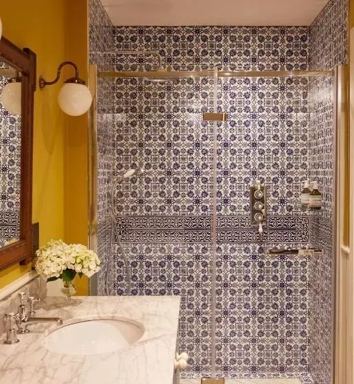 Отель The Bear Inn, Hodnet