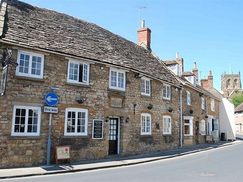 فندق Britannia Inn