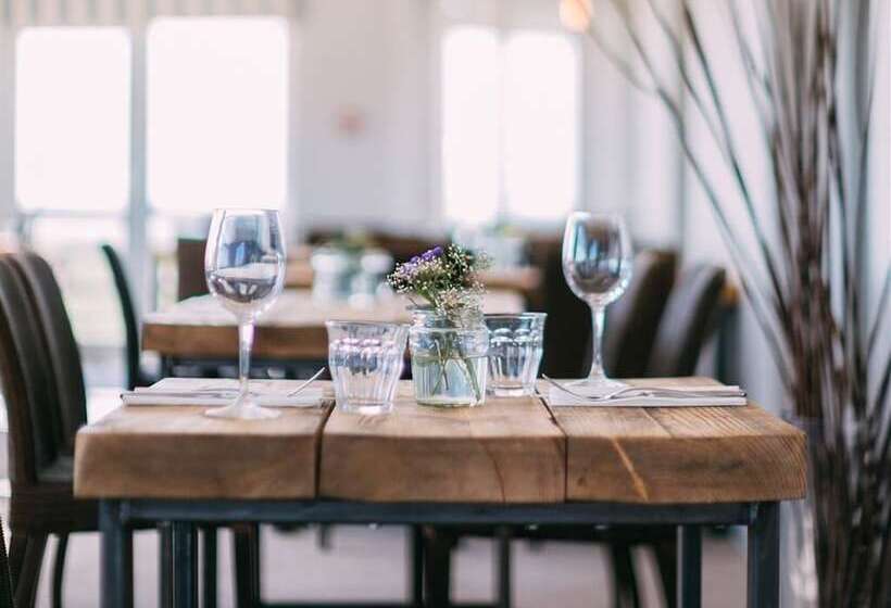 호텔 The Cliff House