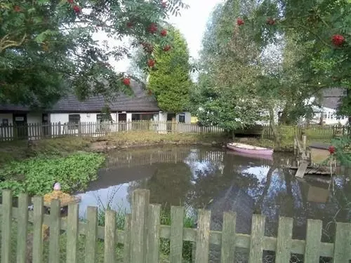 ホテル The Cross Inn