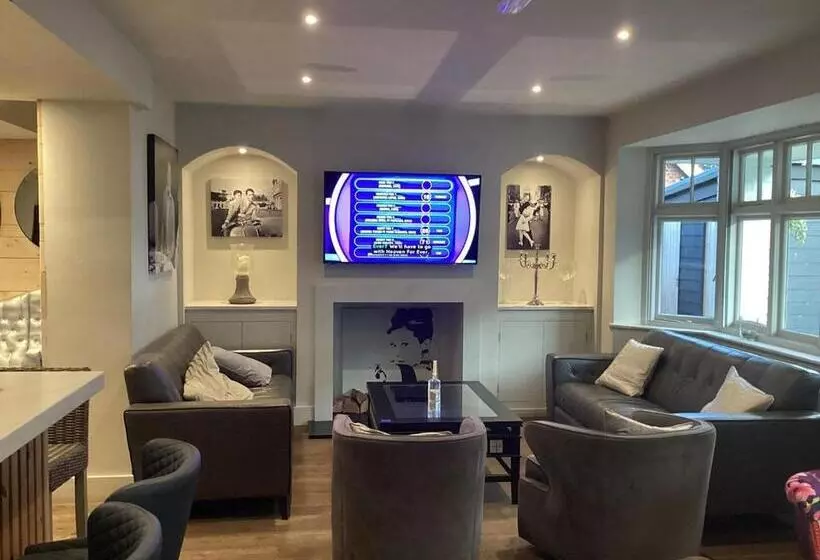 Hotel The Dormy House