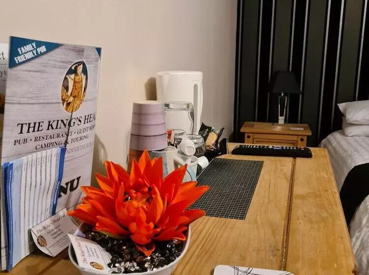Отель The Kings Head Inn