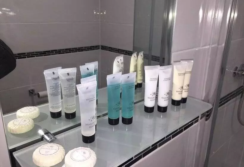 Отель The Kings Head Inn