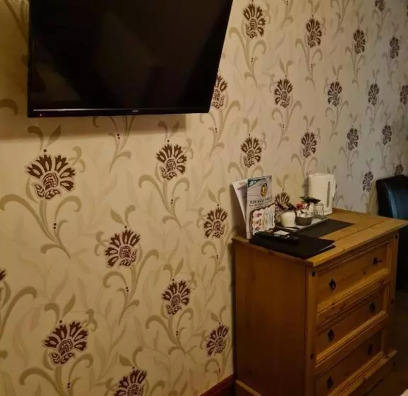 Отель The Kings Head Inn