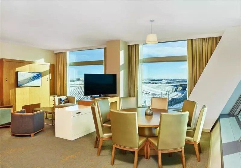 ホテル The Westin Denver International Airport