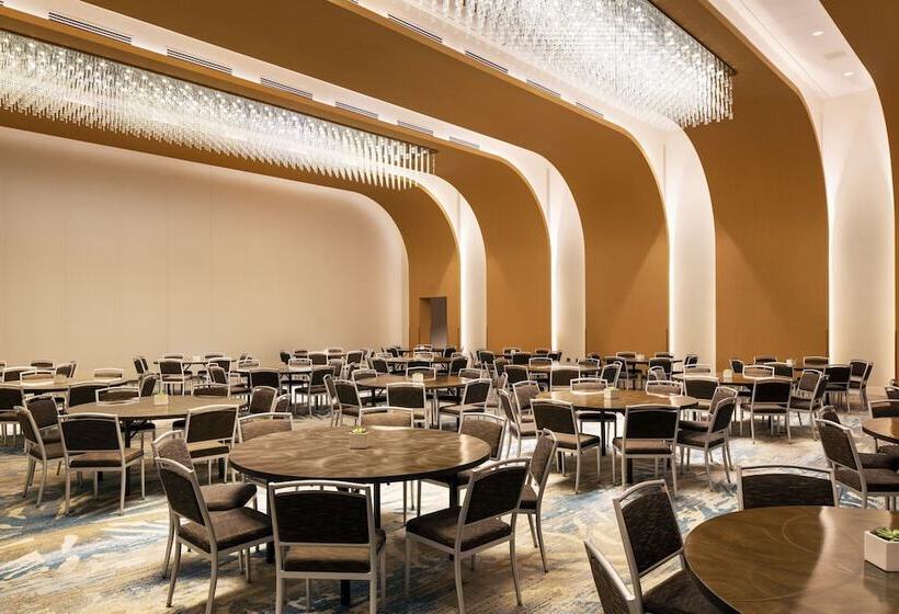 ホテル The Westin Denver International Airport