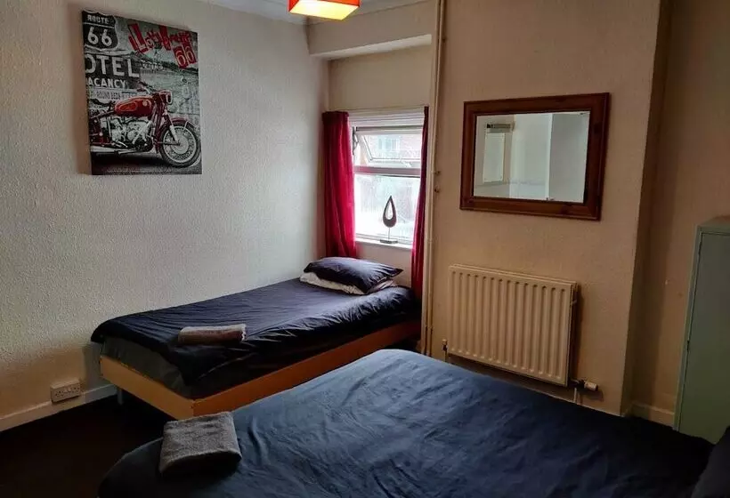 ホテル The White Lion