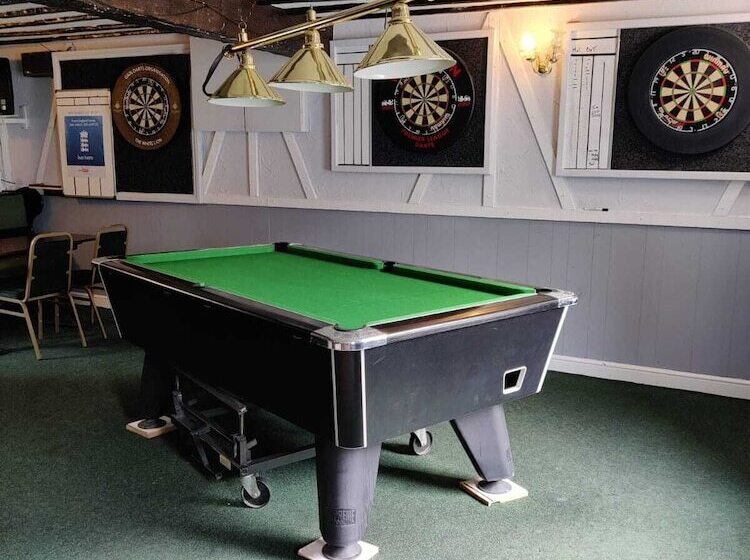 ホテル The White Lion