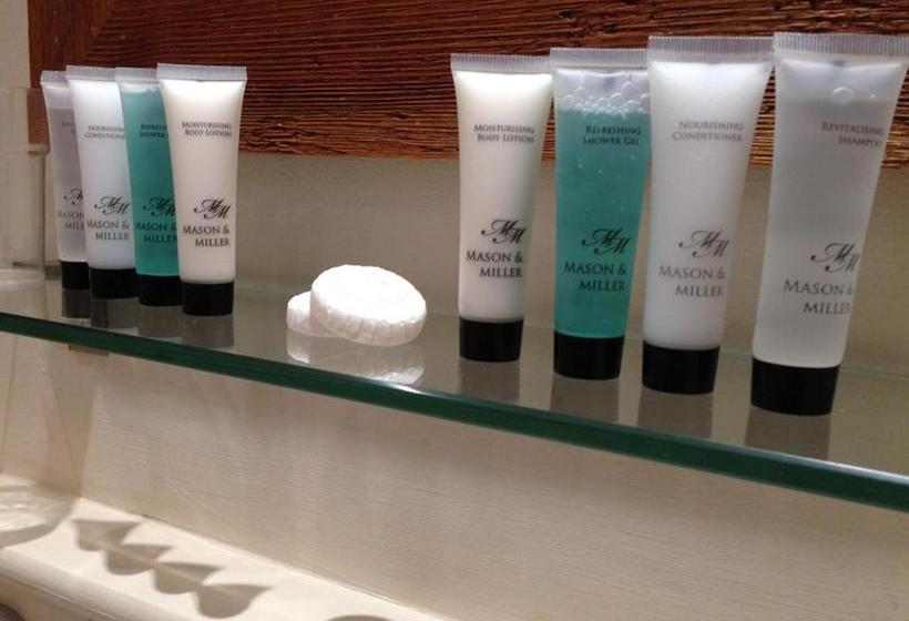 호텔 Ye Olde George Inn  Badger Pubs