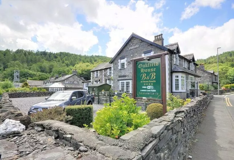 Oakfield House Bed And Breakfast