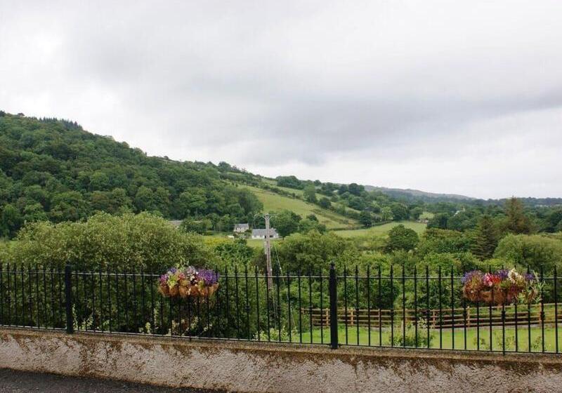 بنسيون Glenn Eireann House