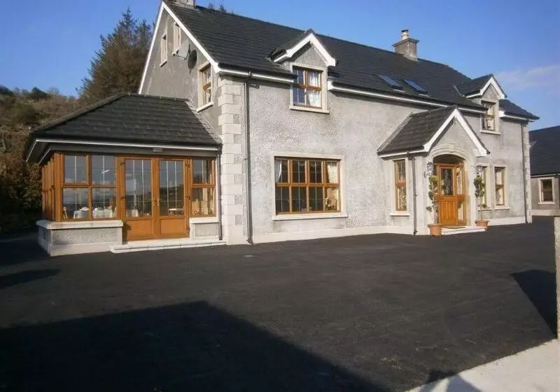 بنسيون Glenn Eireann House