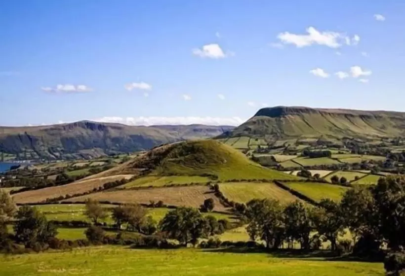 بنسيون Glenn Eireann House