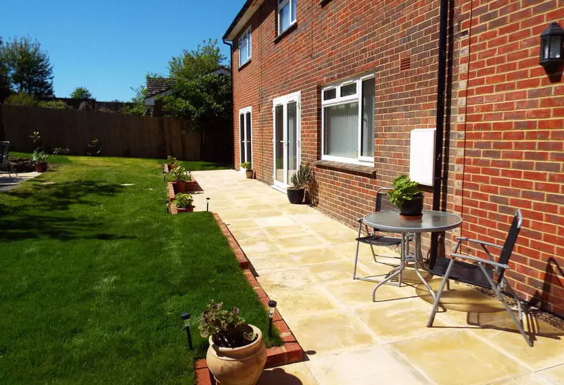 Pensió Guston House