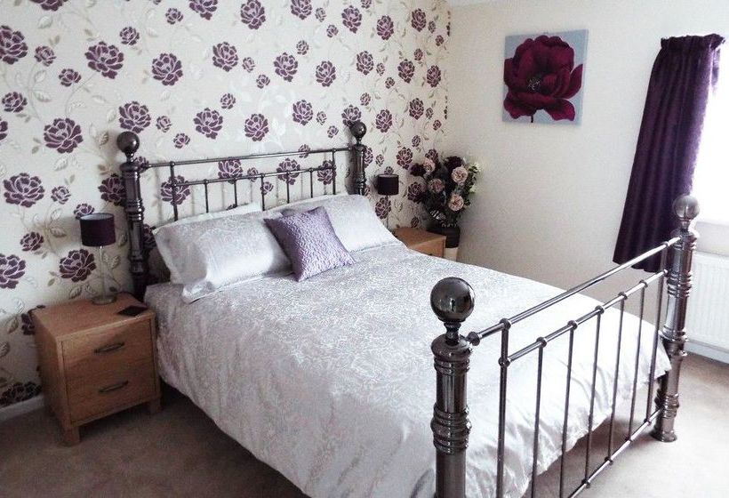 Pensió Guston House