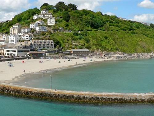 פנסיון Little Mainstone Guest House