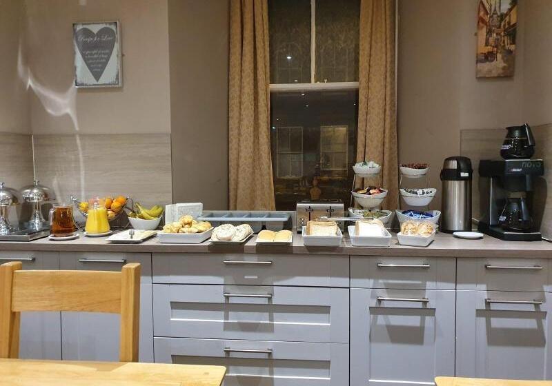 Pensione The Waverley Guest House