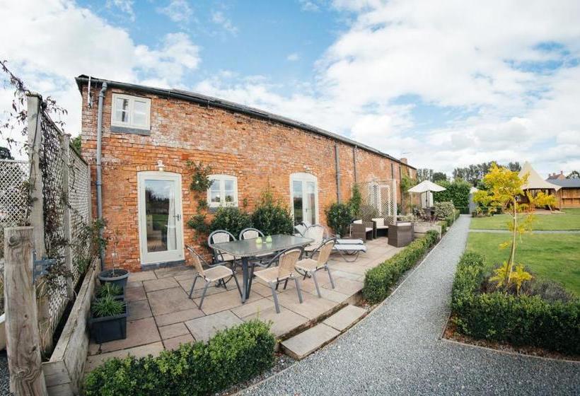 مبيت وإفطار Willington Lodge