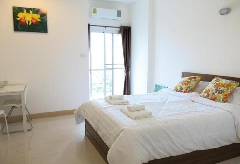 هاستل The Passion