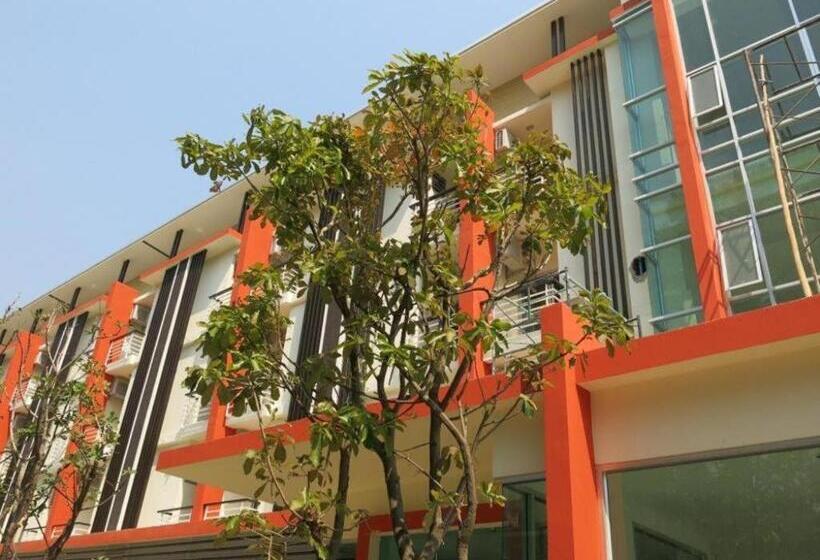 هاستل The Passion