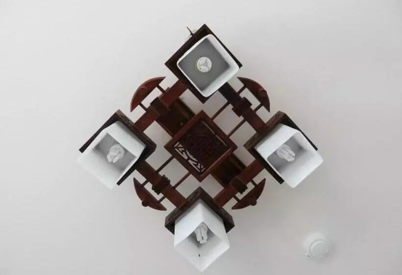 هاستل The Passion