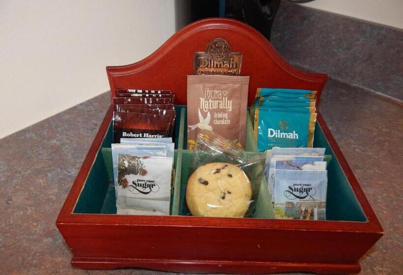 Avenue Heights Motel