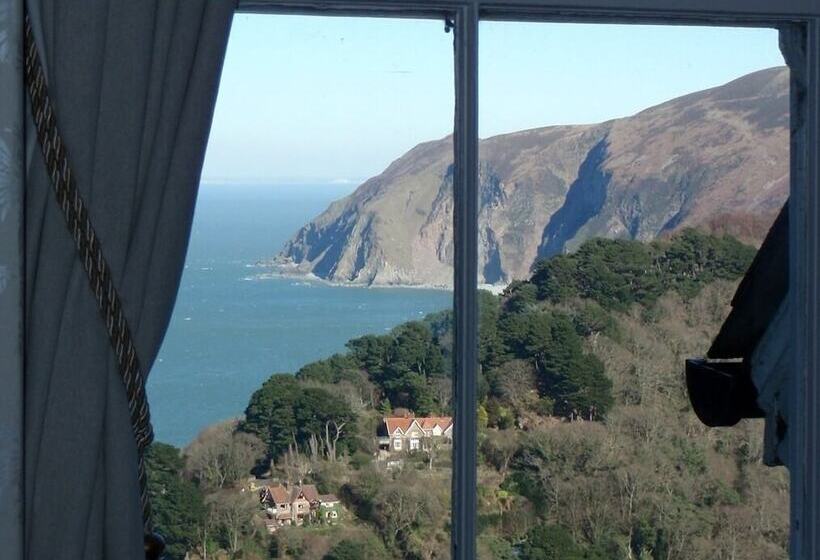 ベッドアンドブレックファースト Highcliffe House