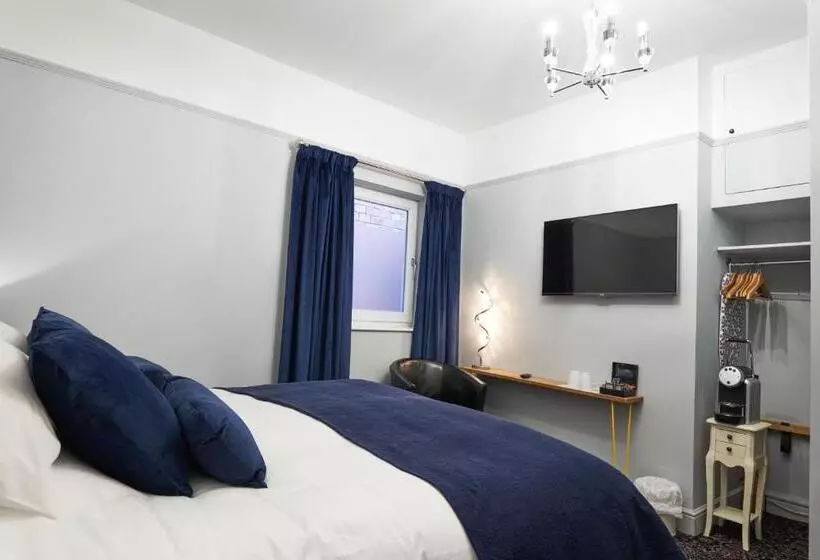 Aamiaismajoitus (B&B) Quilt And Croissants Guest House