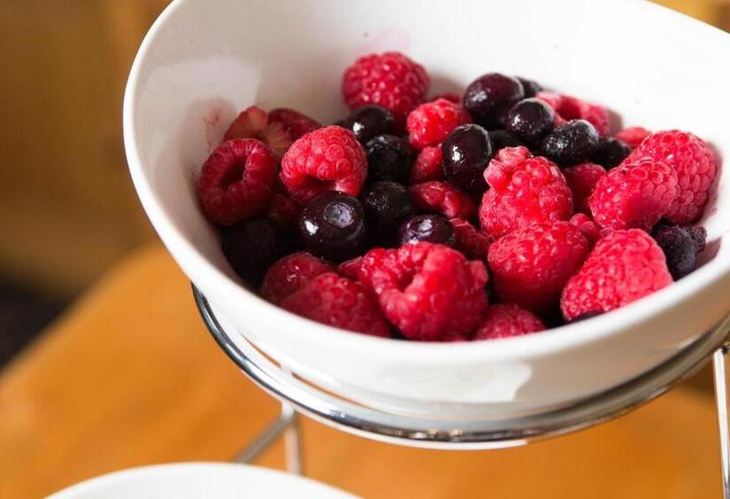 مبيت وإفطار Quilt And Croissants Guest House