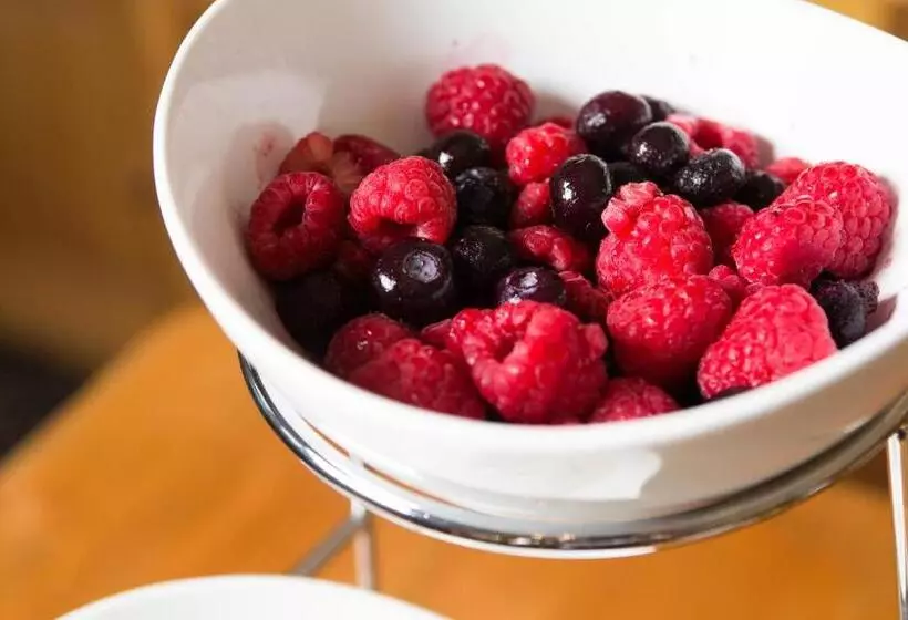 Aamiaismajoitus (B&B) Quilt And Croissants Guest House