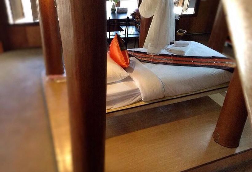 فندق Baan Saktong Homestay