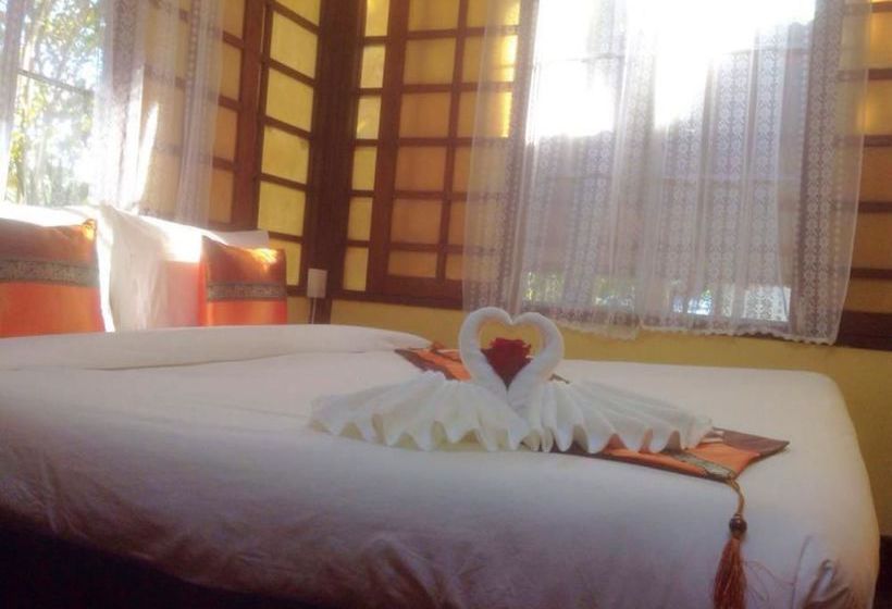 فندق Baan Saktong Homestay