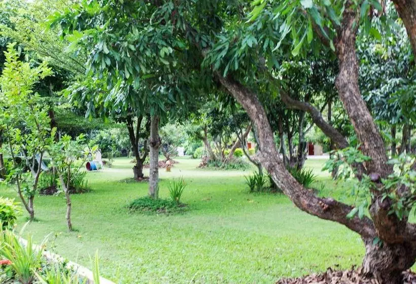 هتل Bavarian Paradise Resort & Restaurant