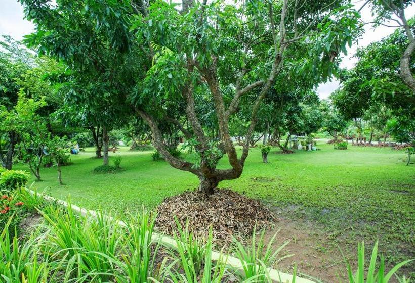 בית מלון כפרי Bavarian Paradise Resort & Restaurant