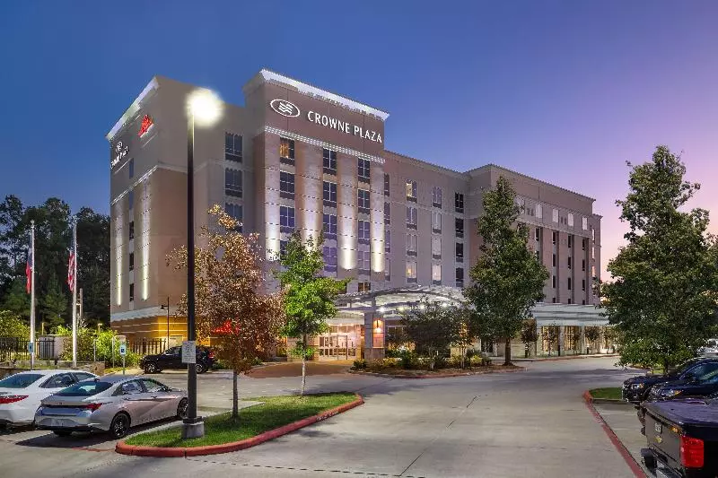호텔 Crowne Plaza Shenandoah The Woodlands