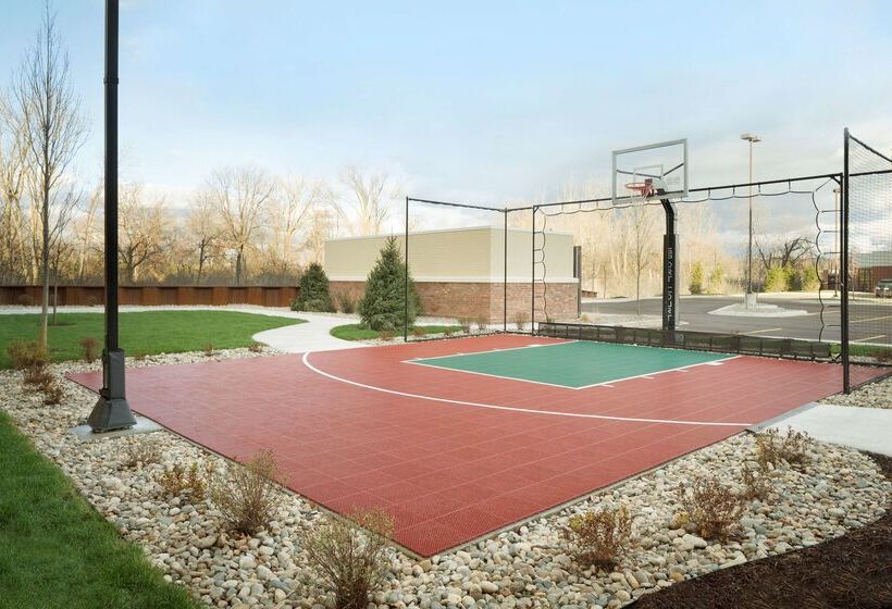 هتل Homewood Suites By Hilton Kalamazooportage