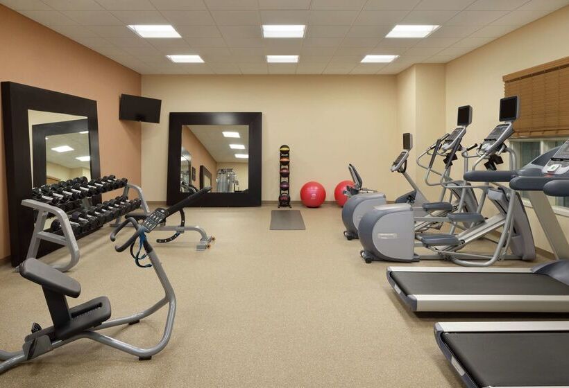 هتل Homewood Suites By Hilton Kalamazooportage