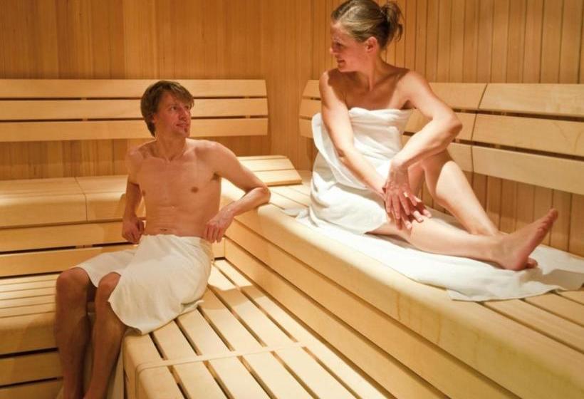 בית מלון כפרי Landal Brandnertal