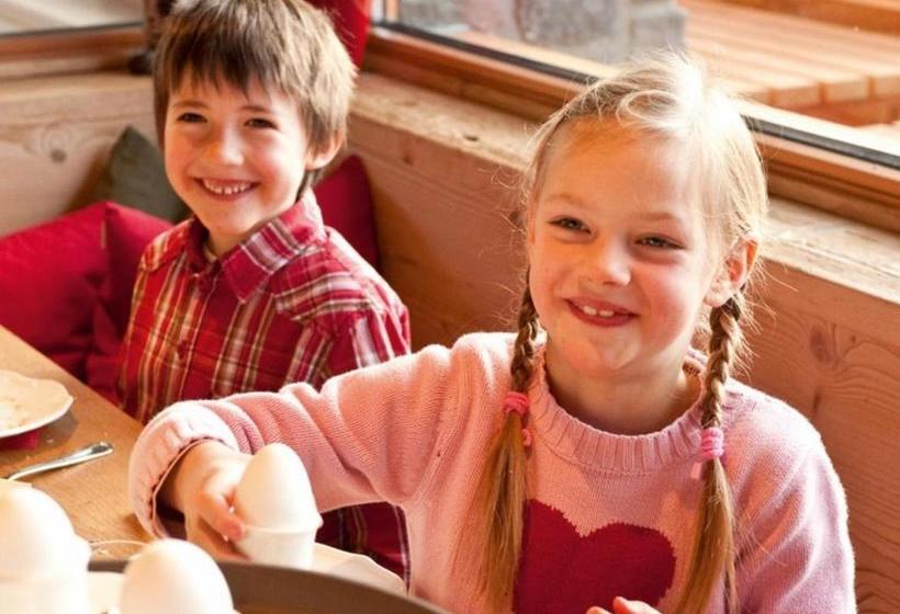 בית מלון כפרי Landal Brandnertal