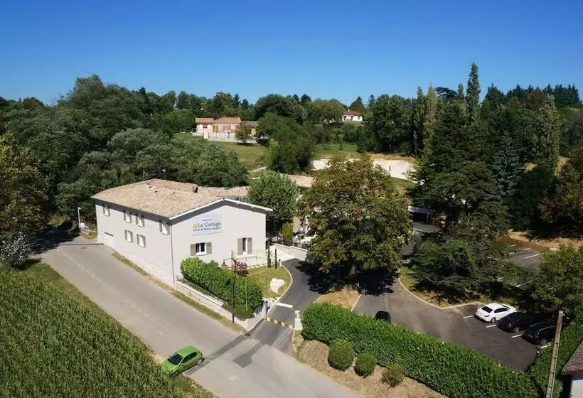 Отель Le Cottage De Clairefontaine