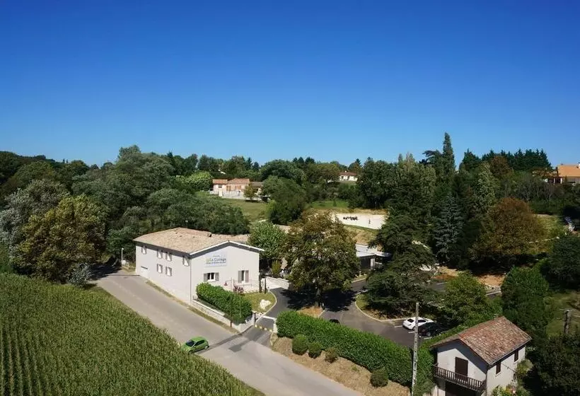 Отель Le Cottage De Clairefontaine