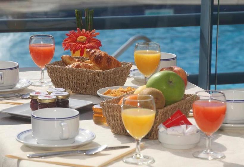 בית מלון כפרי Mercedes