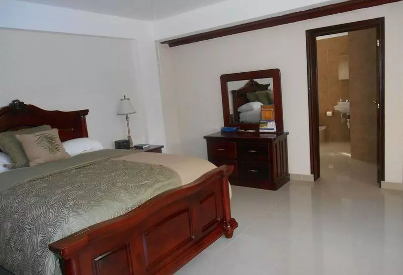 هتل Le Paradis S.