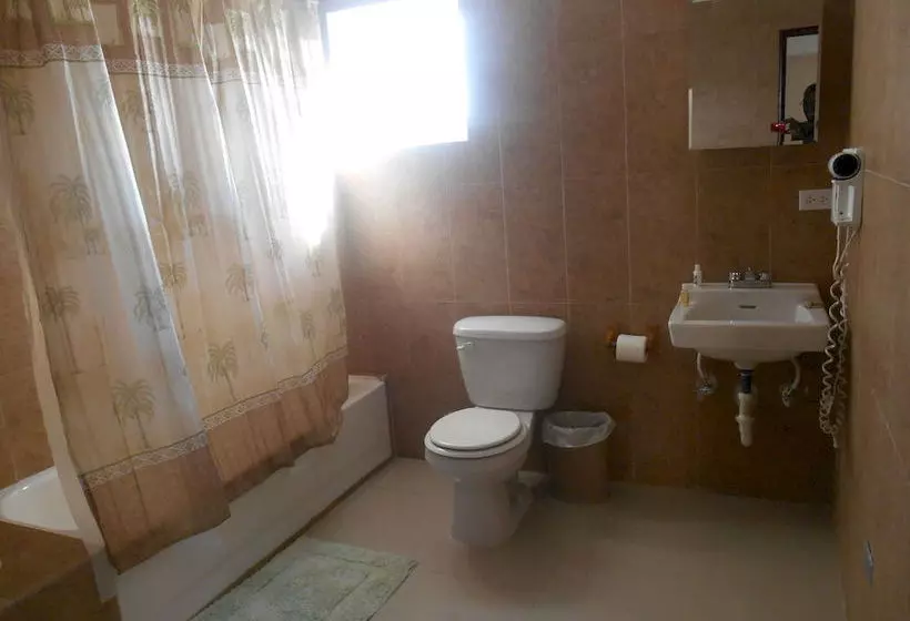 هتل Le Paradis S.