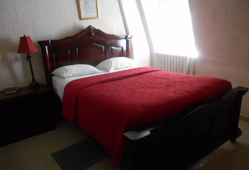 هتل Le Paradis S.