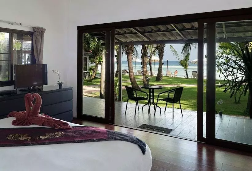 ホテル Mali Resort Pattaya Beach Koh Lipe